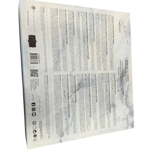 Snail Mucin Red Gradient Hydrating Body & Face Set - Picture 7 of 8